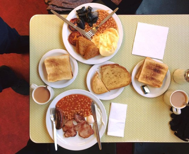 Iconic London cafe with 'best fry up in the UK' is up for sale for ?170,000